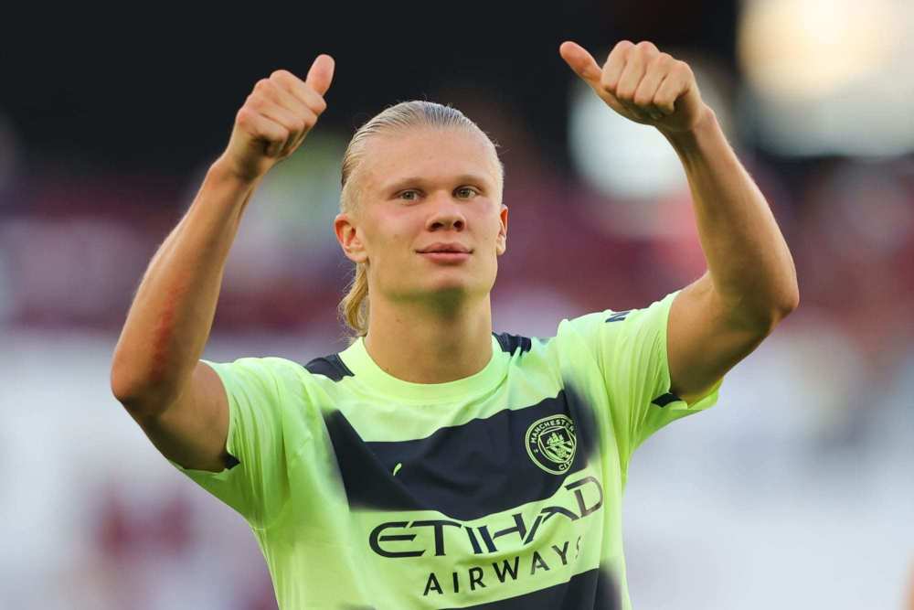 意甲俱乐部球衣胸前广告赞助费TOP10：米兰双雄3000万并列第1（意甲球衣胸前赞助费前十榜：米兰双雄以3000万并列第一）