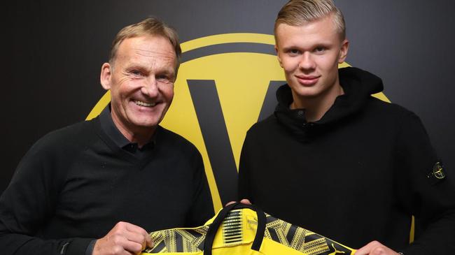 早报：拥有地表最强人类的从容感……怎么，你们没有吗？（早报：当你拥有地表最强人类，淡定只是基本操作——怎么，你们没有？）