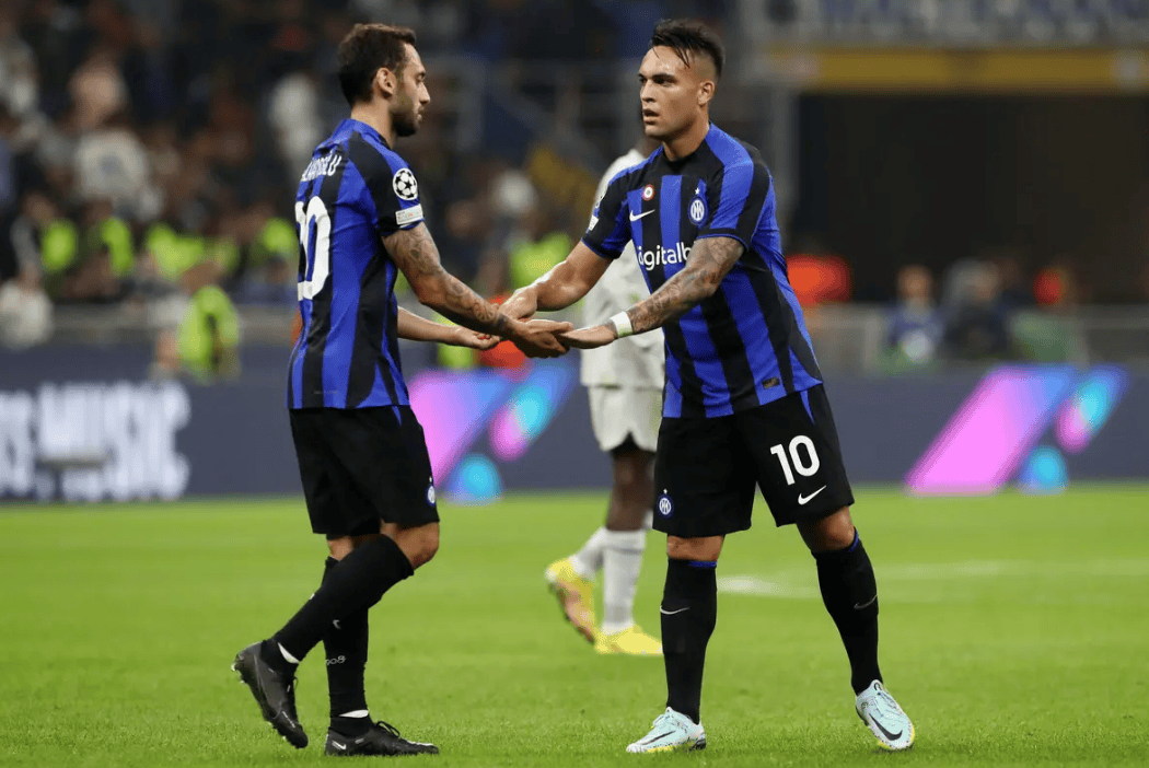 沪媒：申花亚精英赛或派出6外援阵容，力争保住晋级希望（沪媒：申花亚精英赛可能启用六外援配置，力图守住晋级机会）