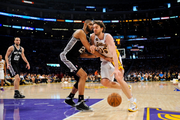 库普梅纳斯：我们想拿意杯冠军，但接下来要专注踢那不勒斯（库普梅纳斯：目标意杯夺冠，当下专注对阵那不勒斯）