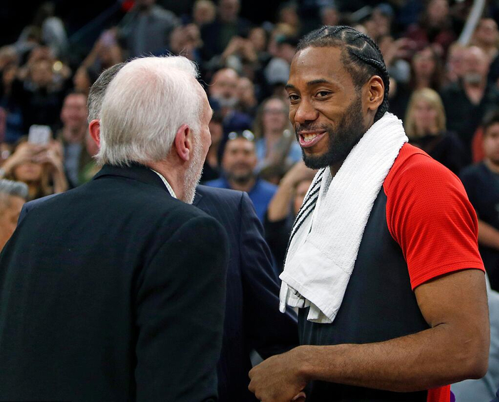 小蜘蛛：我是个好胜的人；巴黎和巴萨的兴趣？赛季结束再说吧（小蜘蛛：我天生好胜；关于巴黎与巴萨的传闻，赛季结束后再谈）