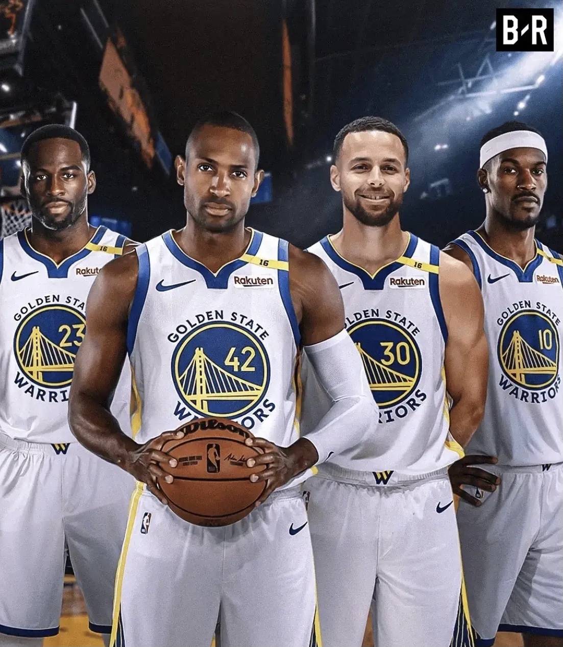 巴萨2026-27赛季复古球衣曝光：黑色主色调，青绿色粉色渐变条纹（巴萨2026／27赛季复古球衣曝光：主打黑色，青绿粉渐变条纹）