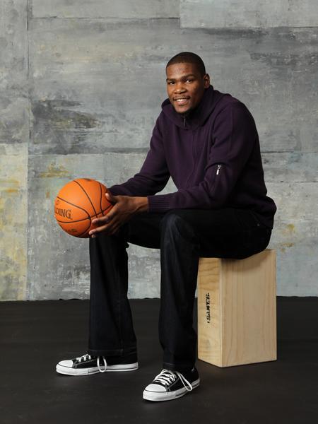 意杯战报：德容恩、帕萨利奇建功，亚特兰大4-0十人热那亚（意大利杯战报：德容恩、帕萨利奇破门，亚特兰大4-0大胜十人热那亚）