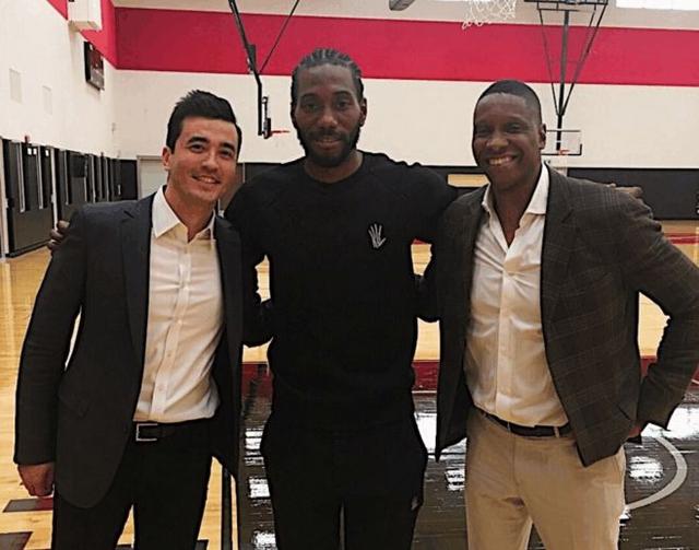 就爱打步行者！恩比德半场10中6拿19分，生涯30.6分（步行者苦主！恩比德半场10投6中砍19分，生涯场均30.6分）