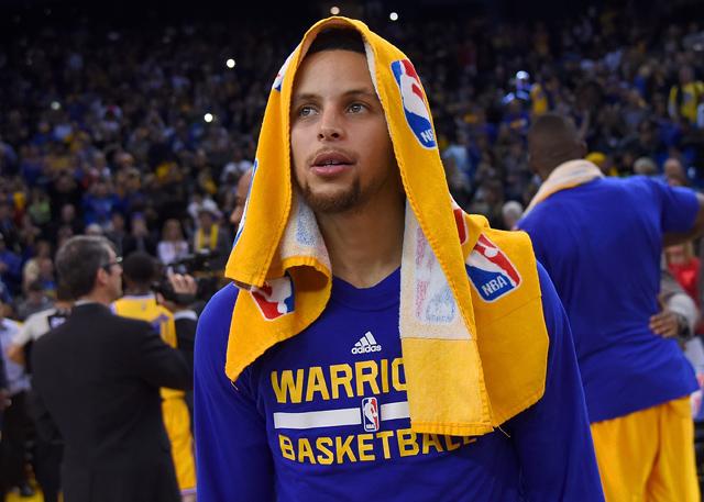 埃默松：我并不怀念在米兰的日子；那儿的人聊我比聊C罗还多（埃默松：对米兰无眷恋；那儿提到我的频率甚至高过C罗）