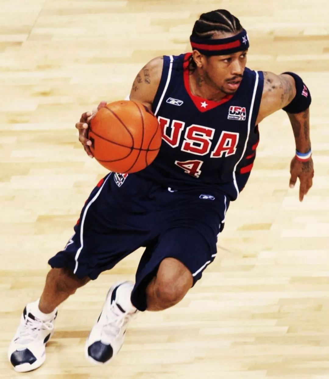 2025／26赛季英超：切尔西1-1阿森纳！切尔西10人作战经验无人能及（2025／26英超：切尔西1-1阿森纳，蓝军十人鏖战经验优势尽显）