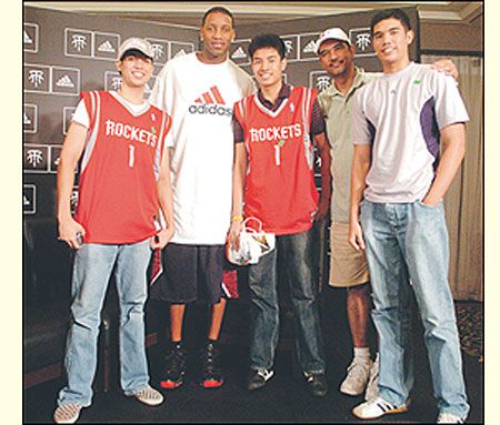 活塞板凳狂轰77分，全场142分刷新球队赛季新高（活塞替补轰下77分，全队142分创赛季新高）