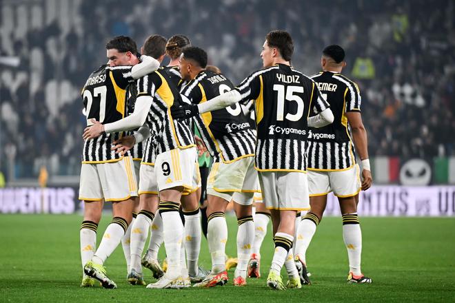 足球传控体系的核心原理（传控足球的核心机制）