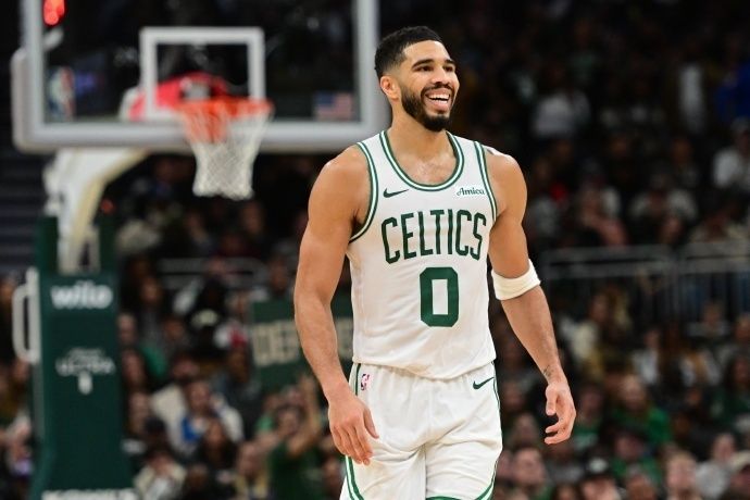 NBA最新夺冠赔率：雷霆断档居首 火箭第3湖人第4勇士未进前8（NBA夺冠赔率更新：雷霆大幅领跑，火箭第3、湖人第4，勇士无缘前八）