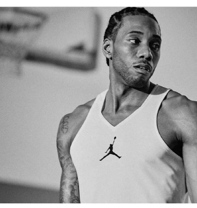 劳塔罗本赛季34次射门意甲第三，6次错失绝佳机会数意甲第二（劳塔罗本季34次射门列意甲第3，6次错失良机居第2）